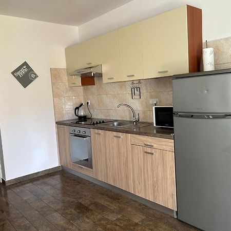 Apartman Toni Novalja Exteriör bild