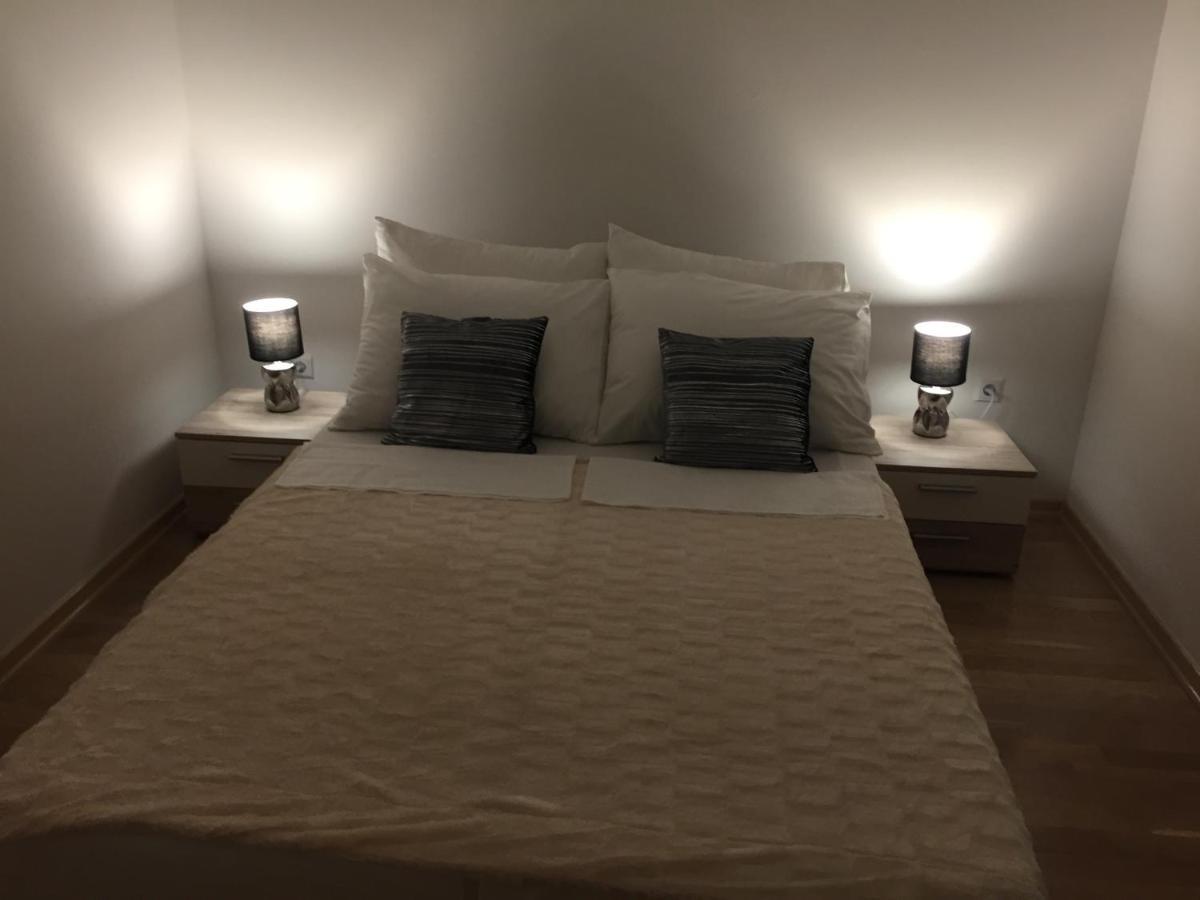 Apartman Toni Novalja Exteriör bild
