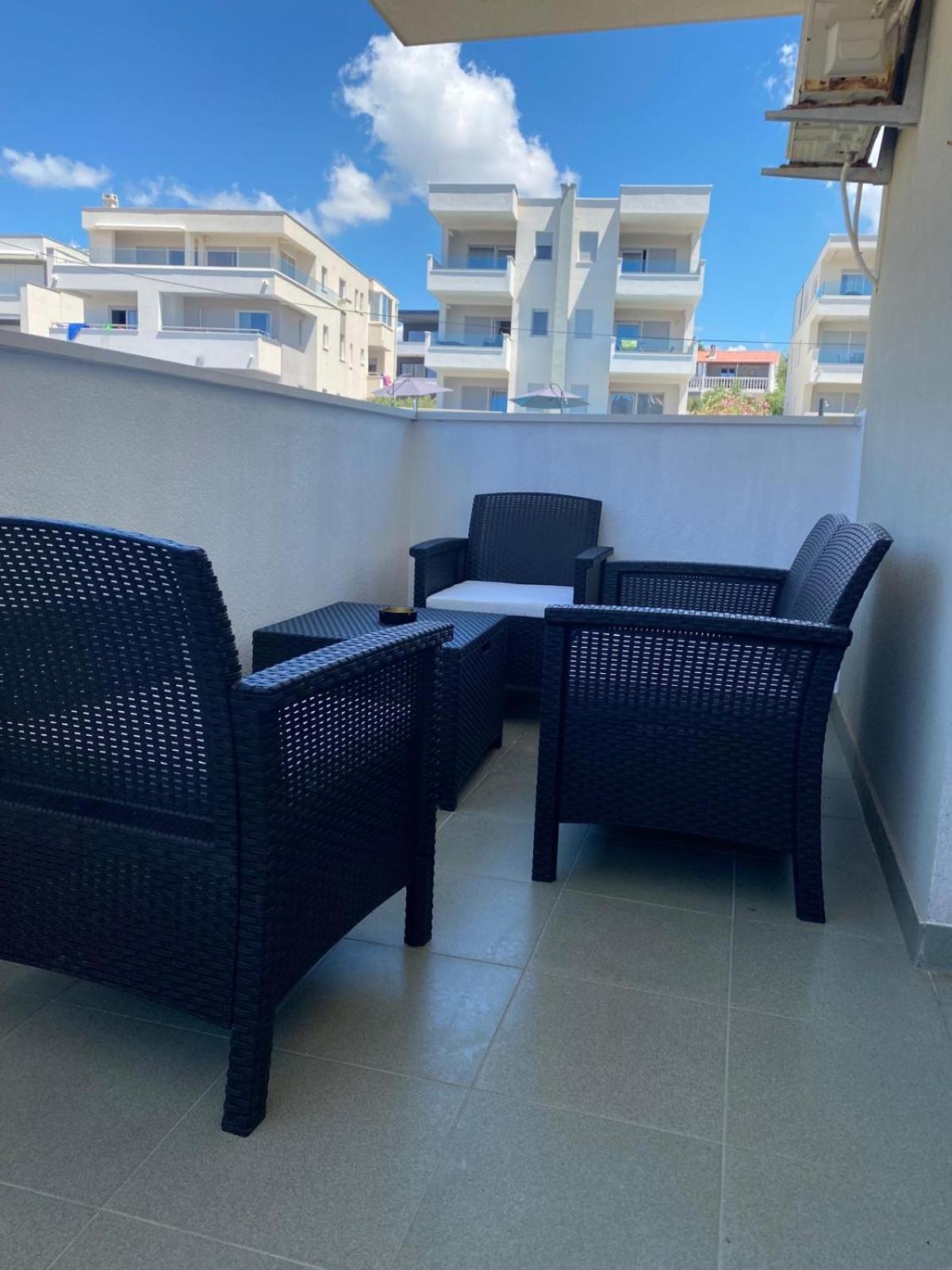 Apartman Toni Novalja Exteriör bild